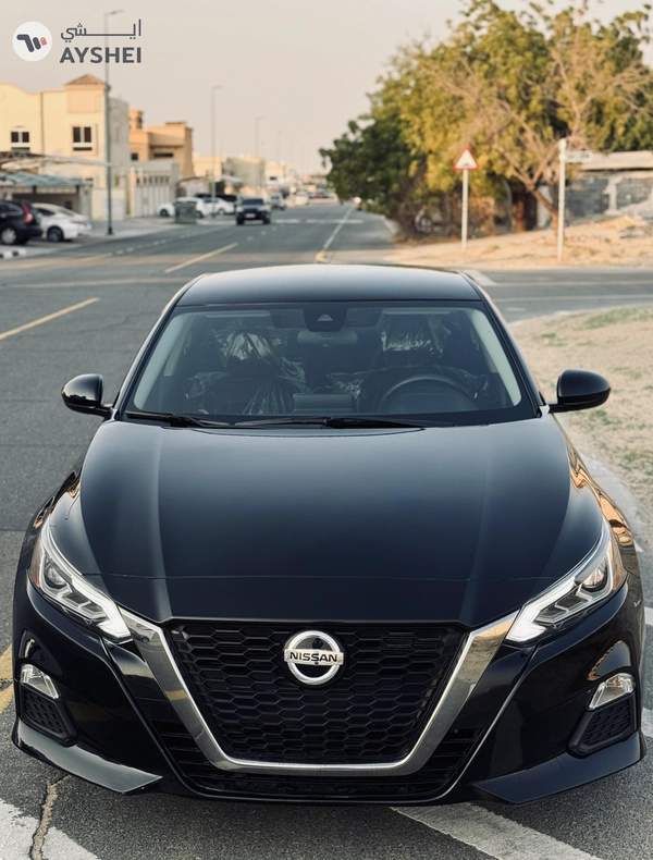 Nissan Altima SR 2022