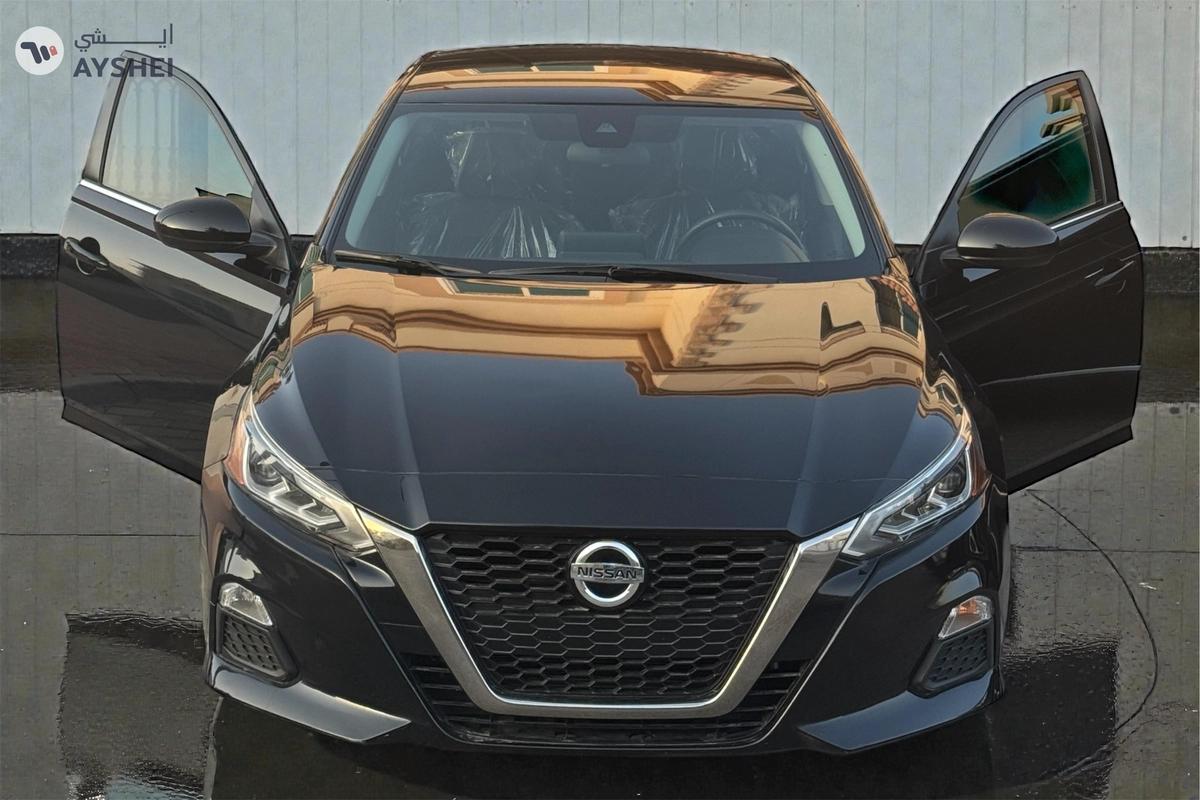 Nissan Altima SR 2022-0-0
