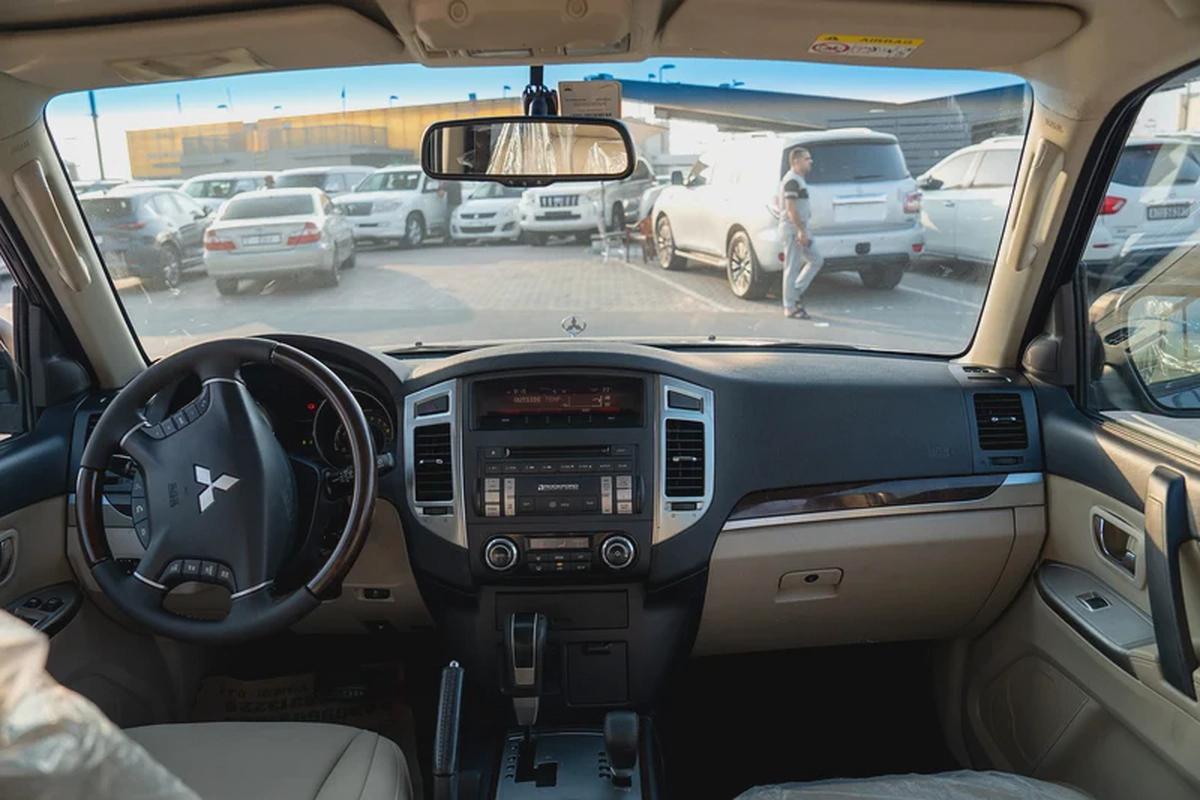 Mitsubishi Pajero 2015 GLS Full Option-6-6