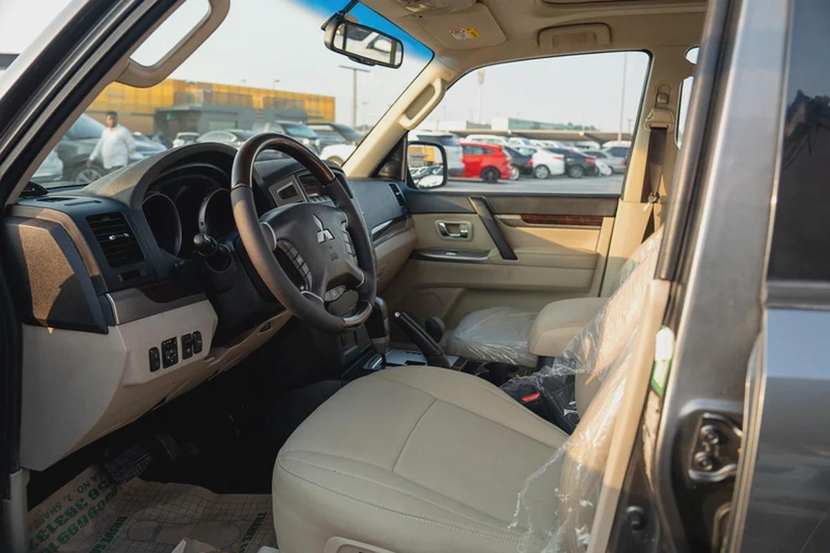 Mitsubishi Pajero 2015 GLS Full Option-7-7