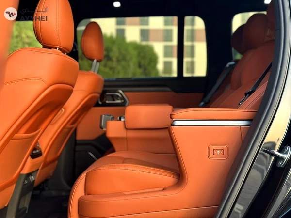 ROX 01 VIP 6 Seaters
