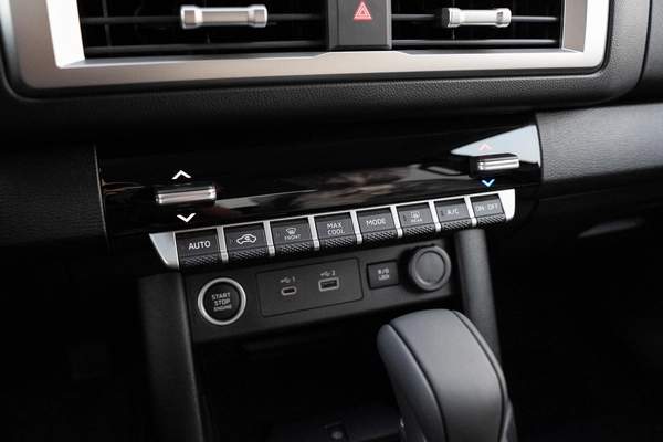 Mitsubishi L200 Sportero