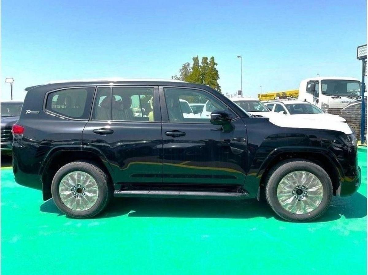 Toyota Land Cruiser VXR 4.0L-5-5