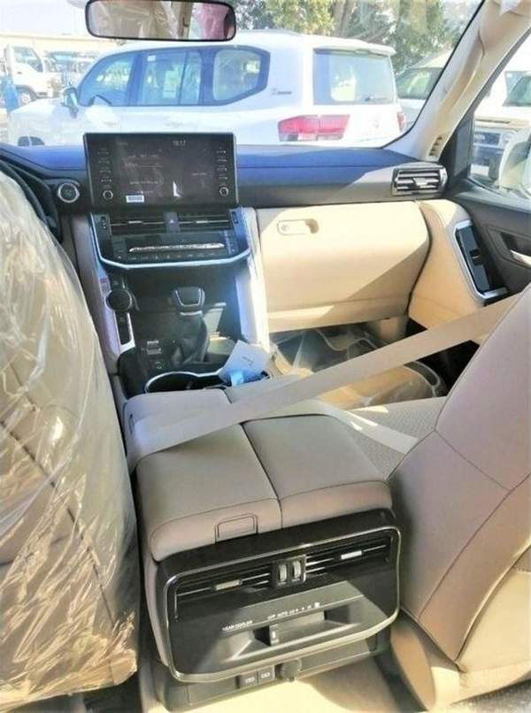 Toyota Land Cruiser VXR 4.0L