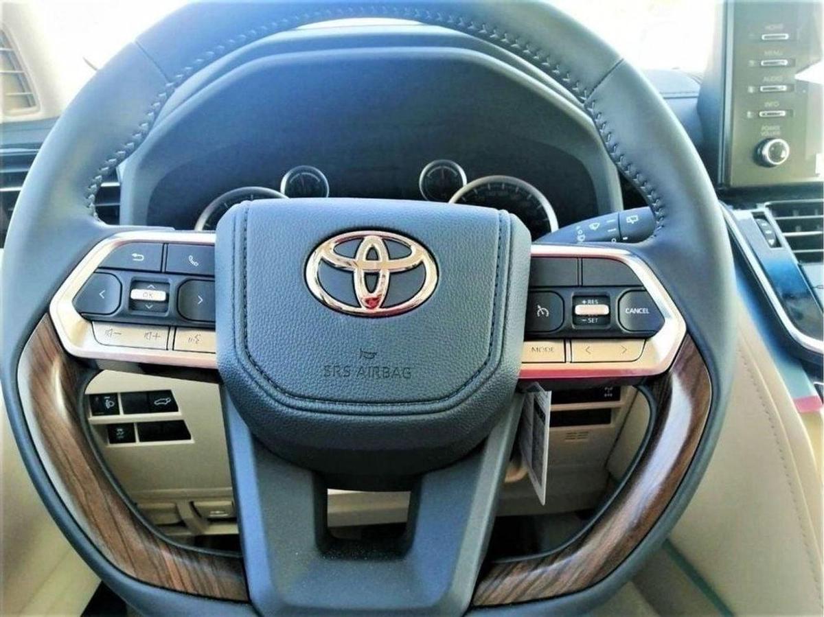 Toyota Land Cruiser VXR 4.0L-13-13