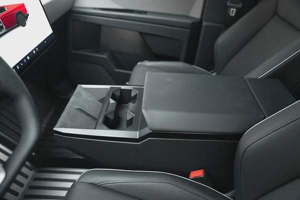 2024 TESLA CYBERBEAST