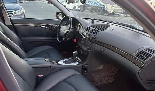 Mercedes-Benz E 320
