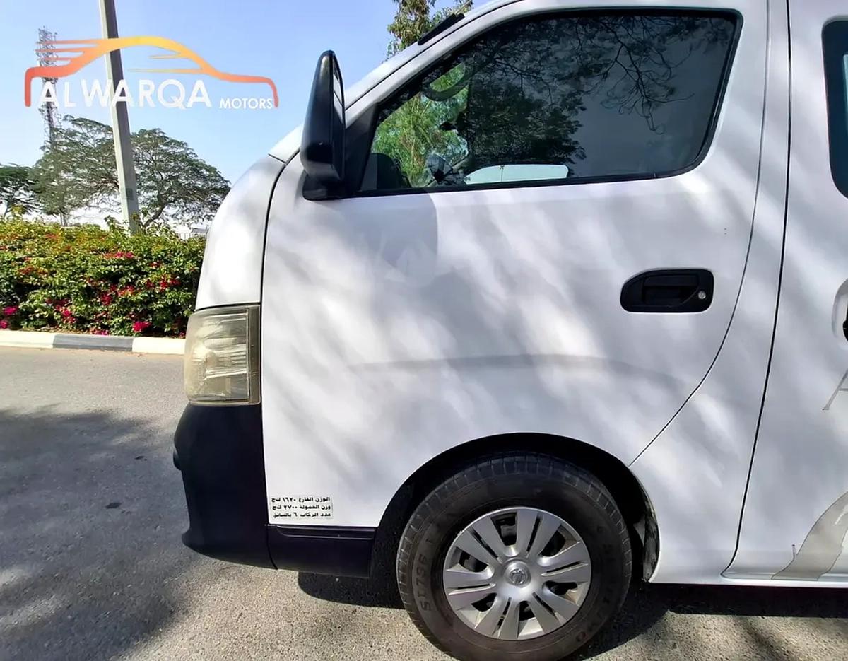 Nissan Urvan NV350-2-2