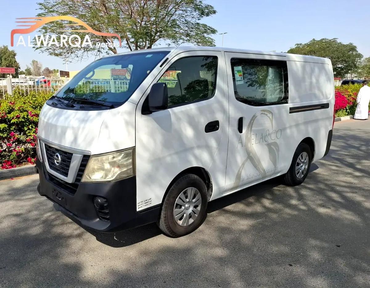 Nissan Urvan NV350-0-0