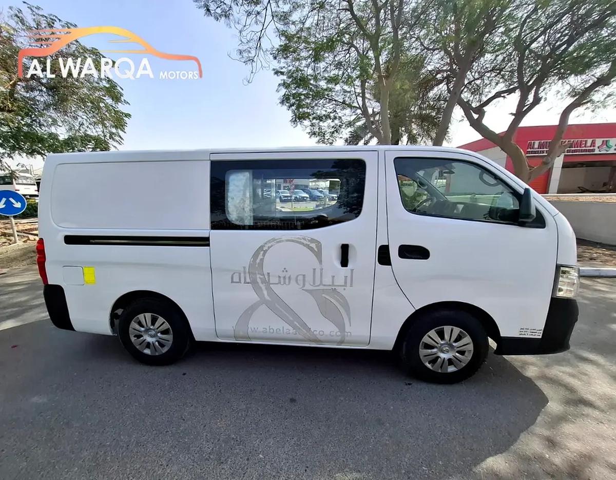Nissan Urvan NV350-5-5