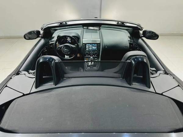 JAGUAR F-TYPE S V8 SUPERCHARGED 2015 ORIGINAL PAINT FULL SERVICE HISTORY AGENCY