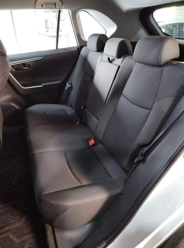 Toyota RAV4 2.0L (2WD) EX