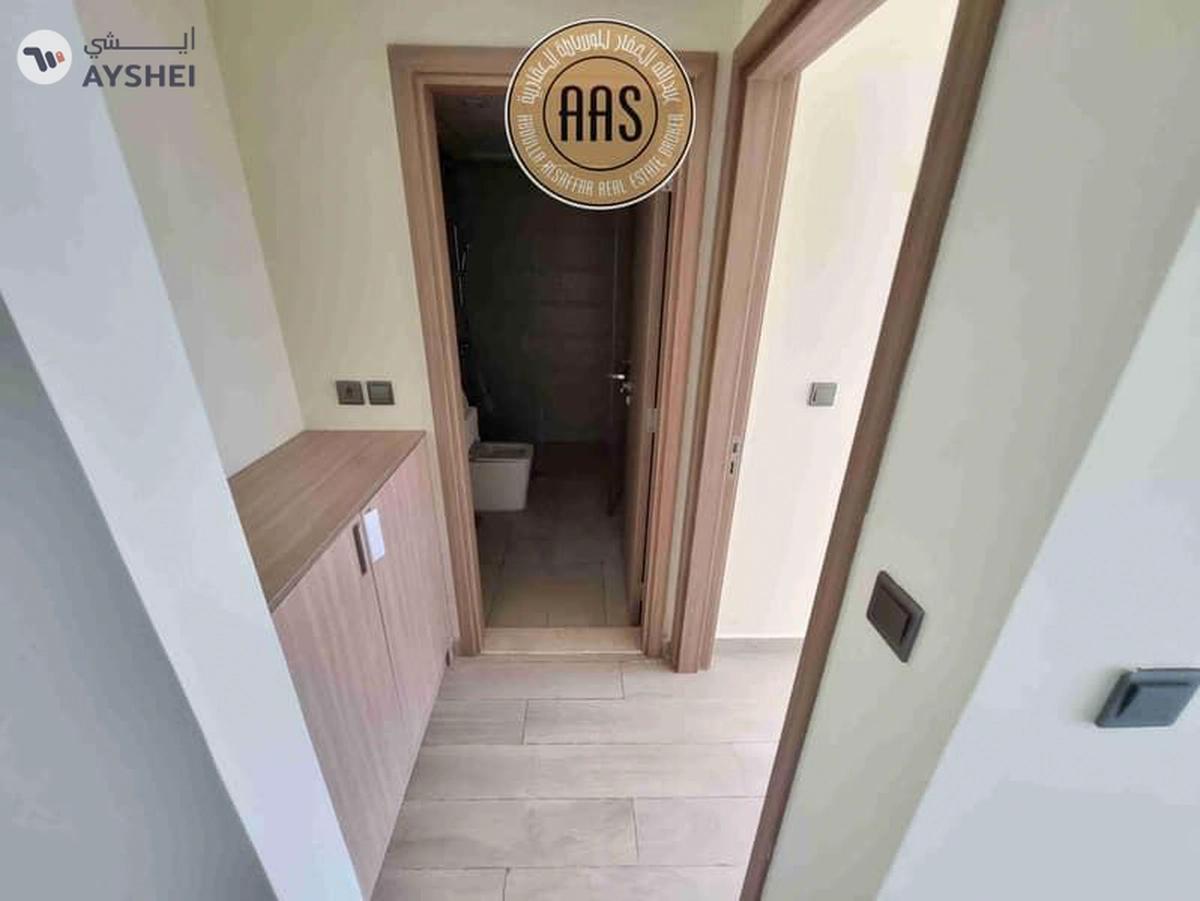 Spacious 1BHK with Burj Khalifa View • High Floor • Chiller Free • Rent 75k in 04 cheques-3-3