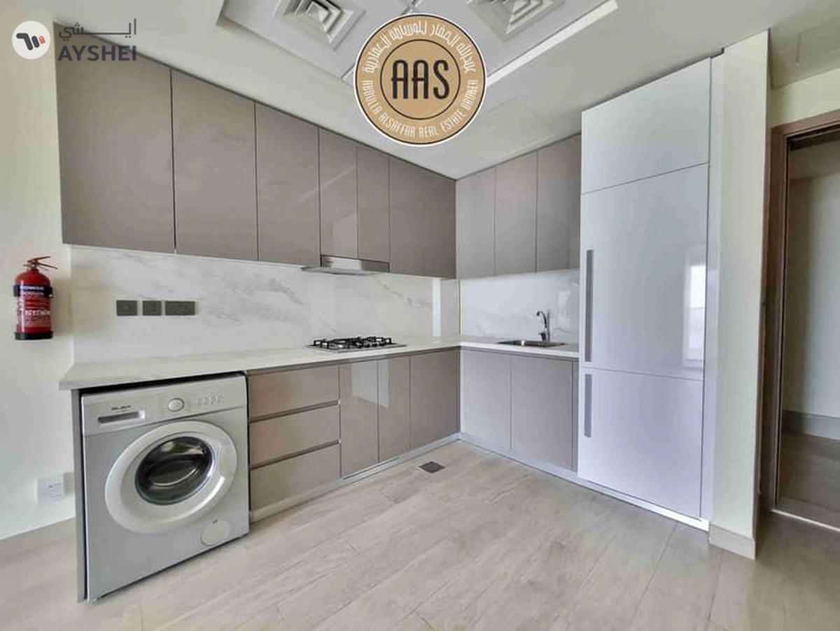 Spacious 1BHK with Burj Khalifa View • High Floor • Chiller Free • Rent 75k in 04 cheques-7-7