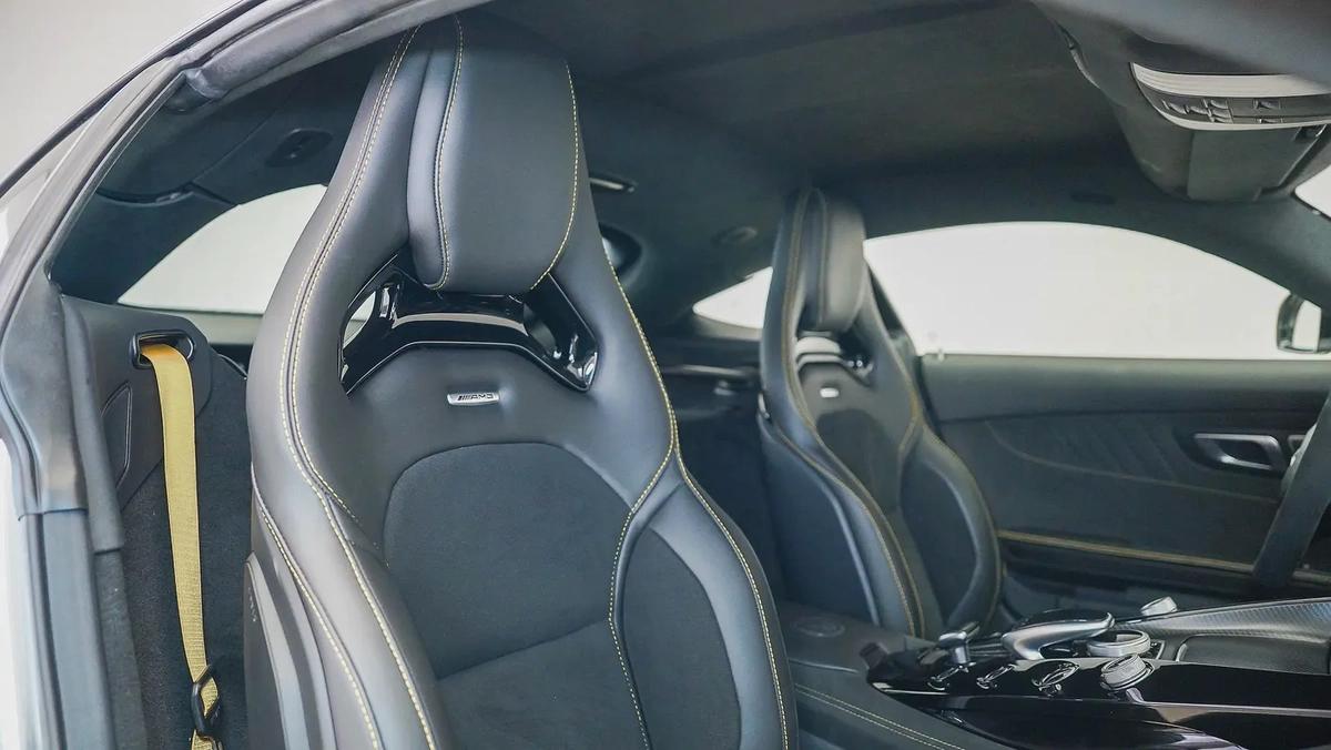 Special Offer | AED 7,796 PM | Fully Prepared, Ceramic Brakes | AMG GT-R-6-6