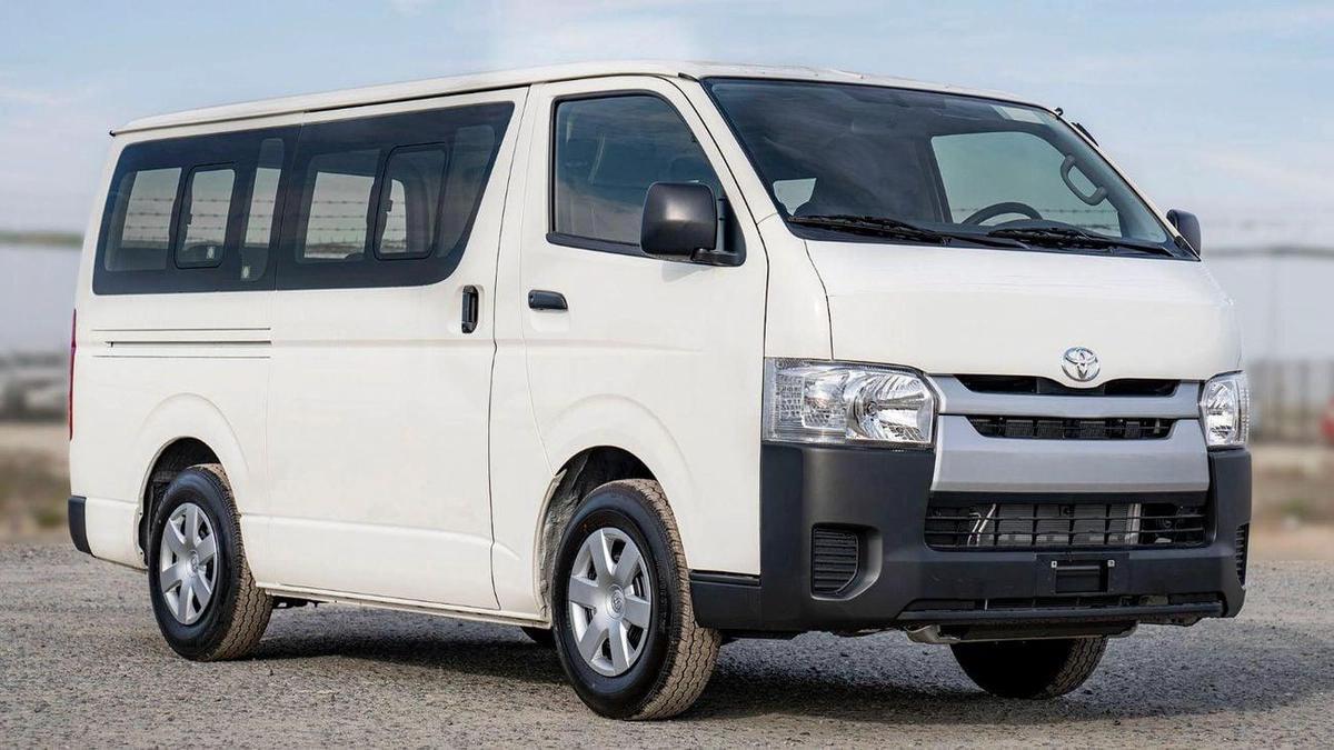 Toyota Hiace MID ROOF 2.7 2025-2-2