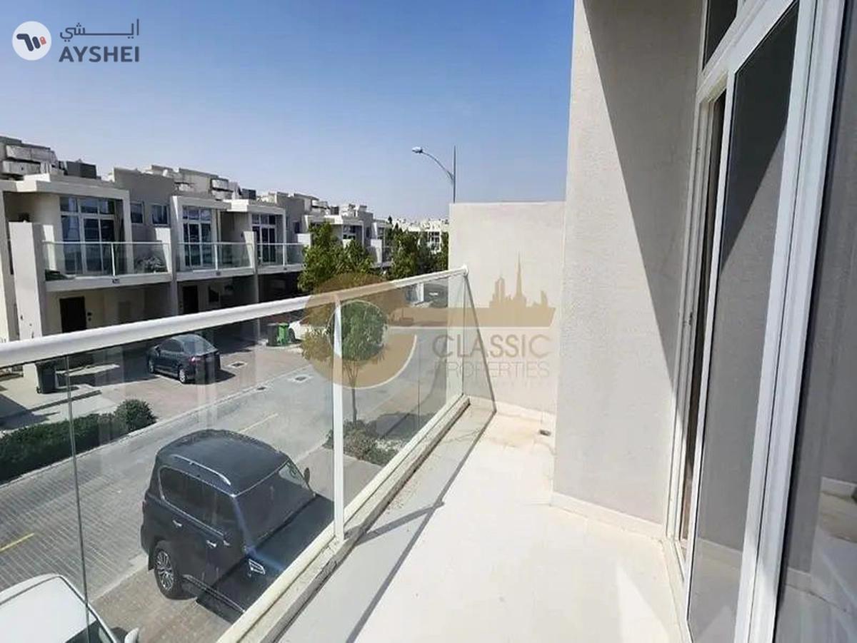 3 Bed Townhouse | Corner Unit | fully upgraded-18-18