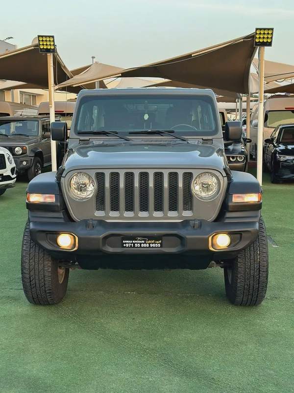 (2019) JEEP WRANGLER //SPORT// GCC FULL OPTION -ORIGINAL PAINT-