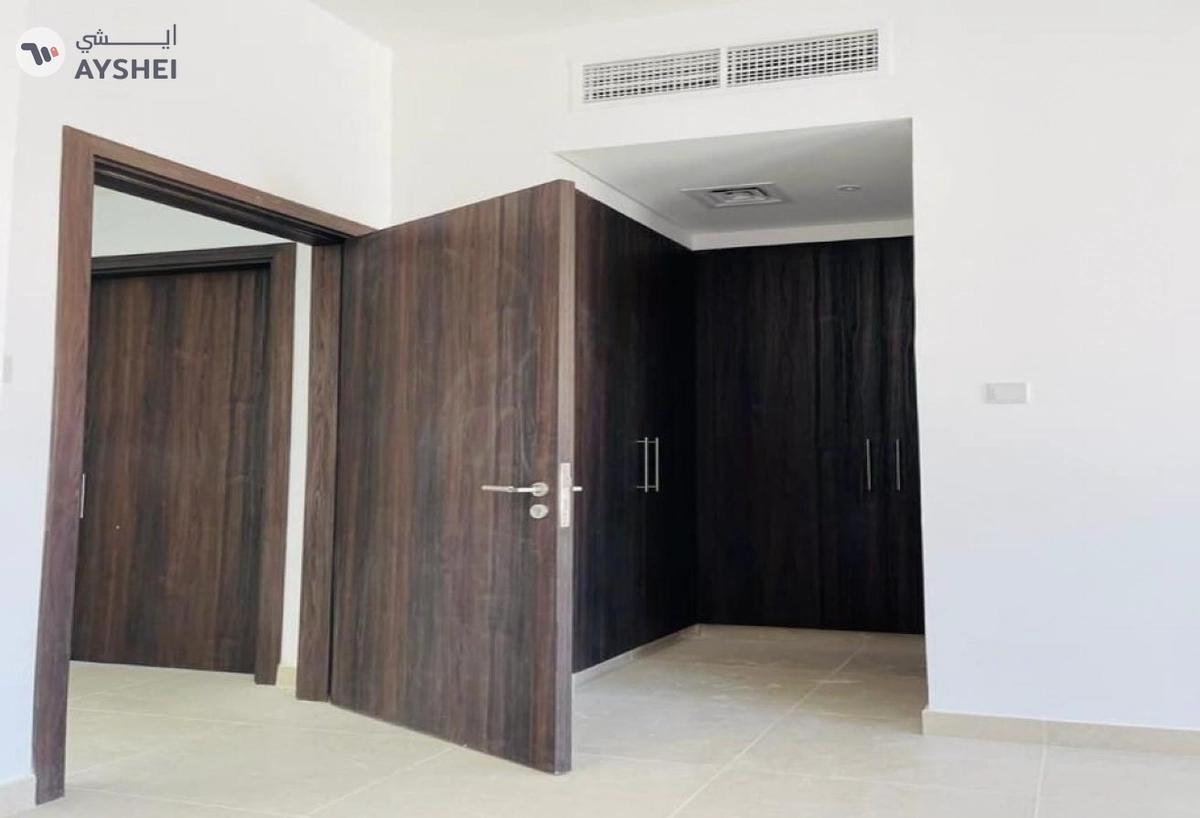 WHOLE BUILDING FOR SALE IN MOHAMED BIN ZAYED CITY-6-6