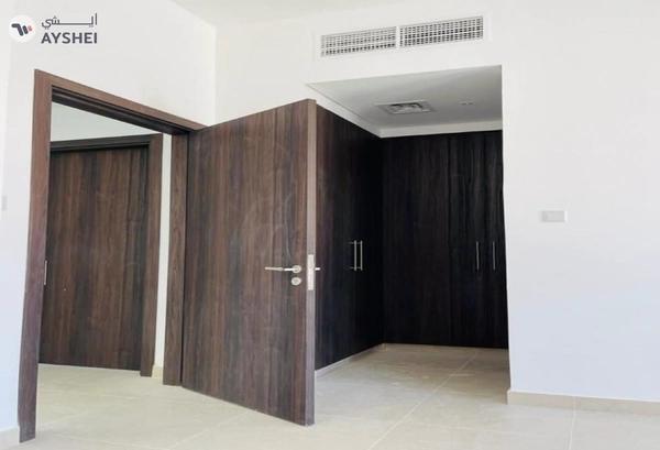 WHOLE BUILDING FOR SALE IN MOHAMED BIN ZAYED CITY