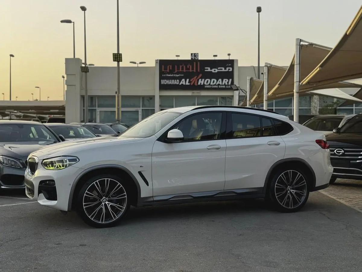 (2021) BMW// X4 XDRIVE 30I// GCC// FULL OPTIONS//GOOD CONDITION//-0-0