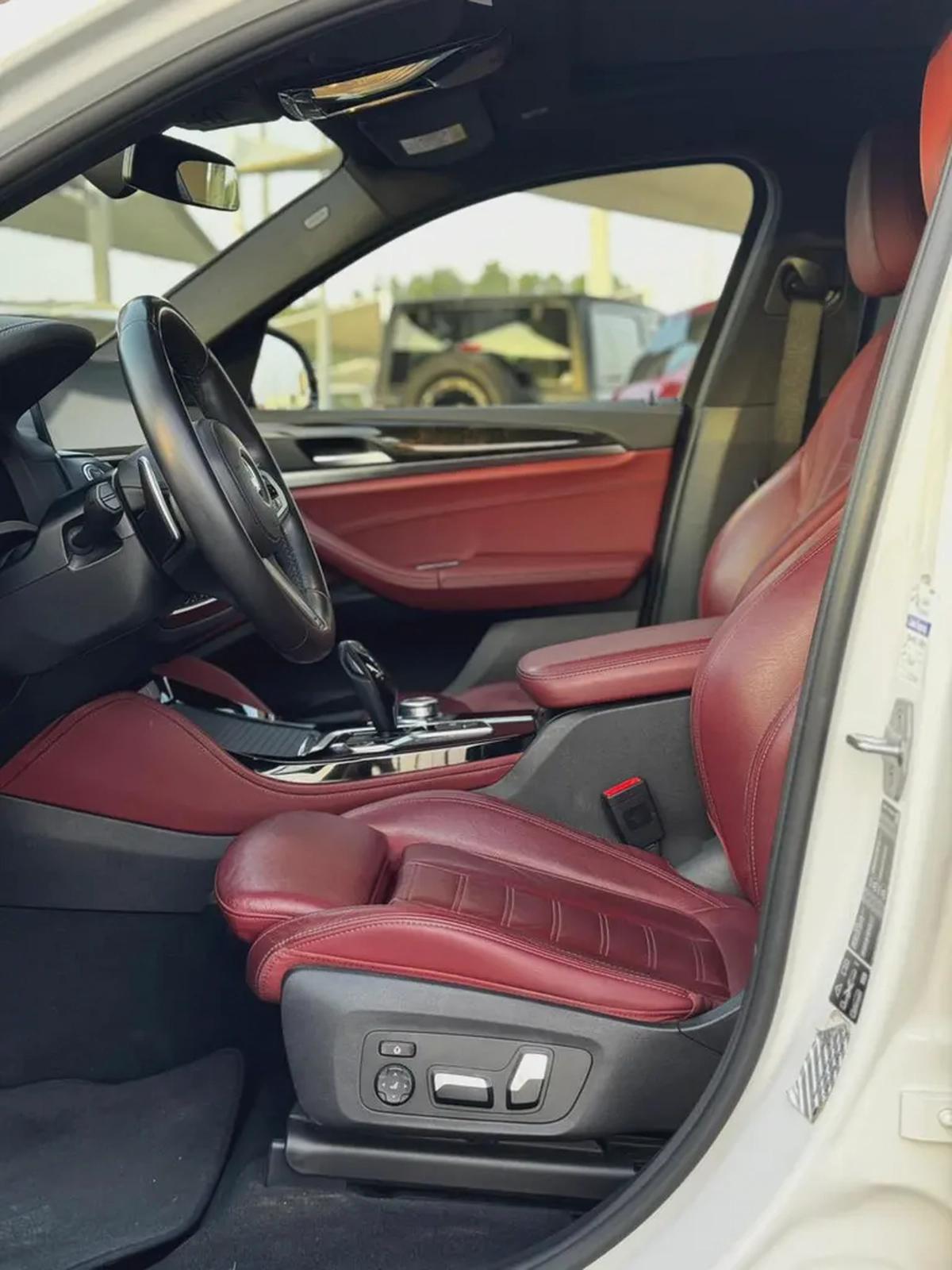 (2021) BMW// X4 XDRIVE 30I// GCC// FULL OPTIONS//GOOD CONDITION//-8-8