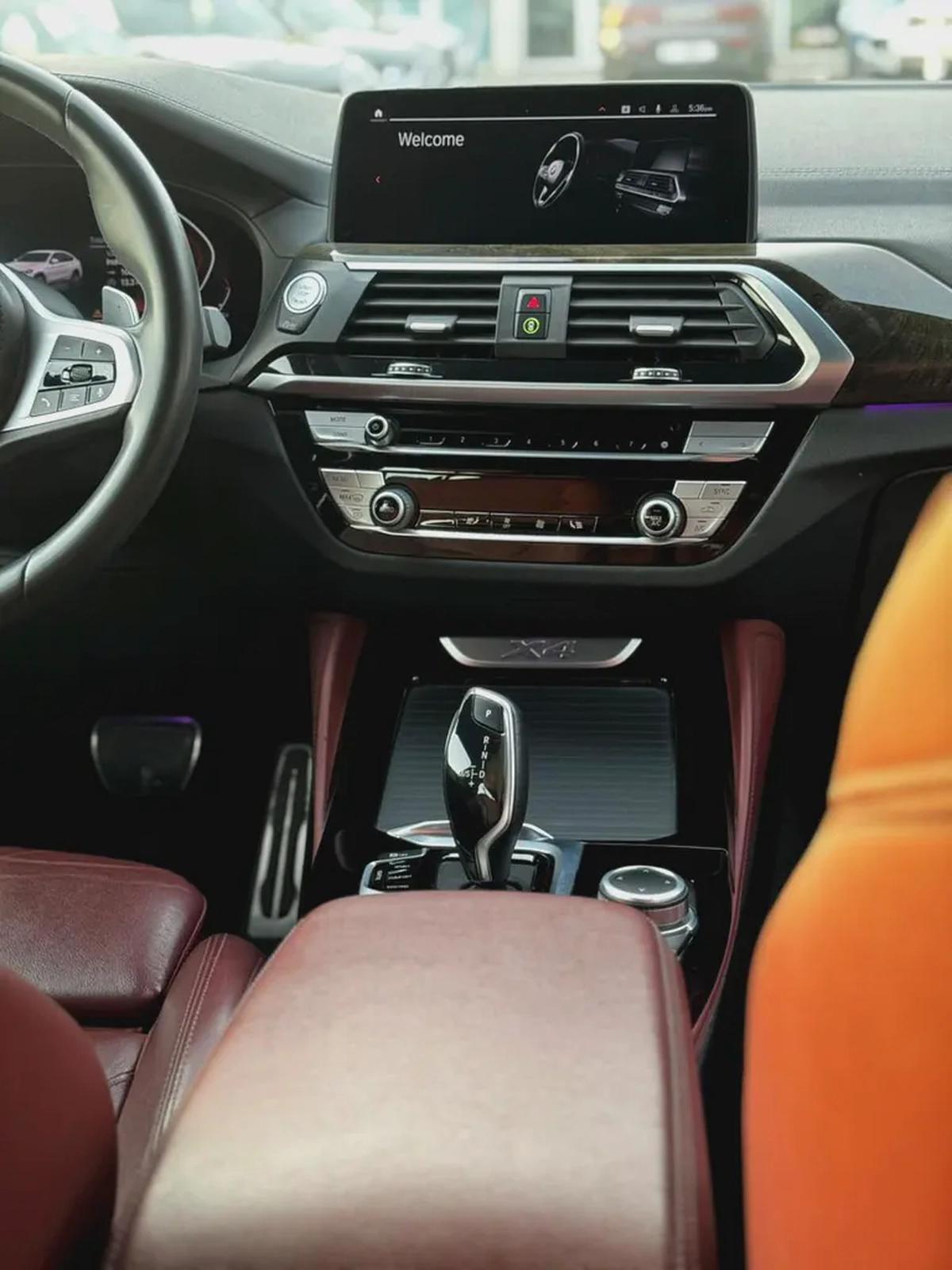 (2021) BMW// X4 XDRIVE 30I// GCC// FULL OPTIONS//GOOD CONDITION//-10-10