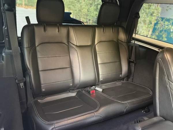 Jeep Wrangler Sahara Plus GCC super clean قمه بالنظافه