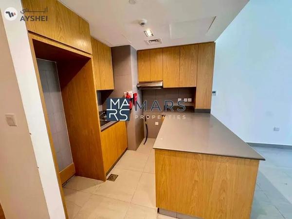 Luxurious one bedroom pool view in a modern community