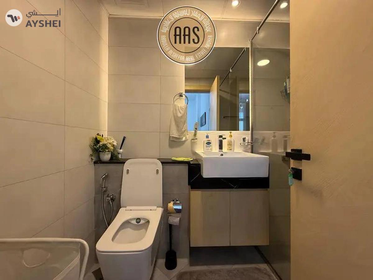 Prime location fully furnished 1bhk 2bathrooms in 85k balcony wardrobes 1parking free-0-landscape