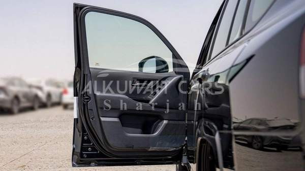 Toyota Land Cruiser TOYOTA LAND CRUISER LC300 GXR 3.3D AT MY2025 – BLACK