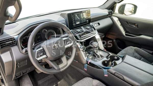 Toyota Land Cruiser TOYOTA LAND CRUISER LC300 GXR 3.3D AT MY2025 – BLACK