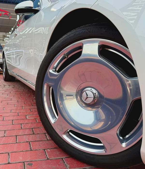 Mercedes S580 Maybach