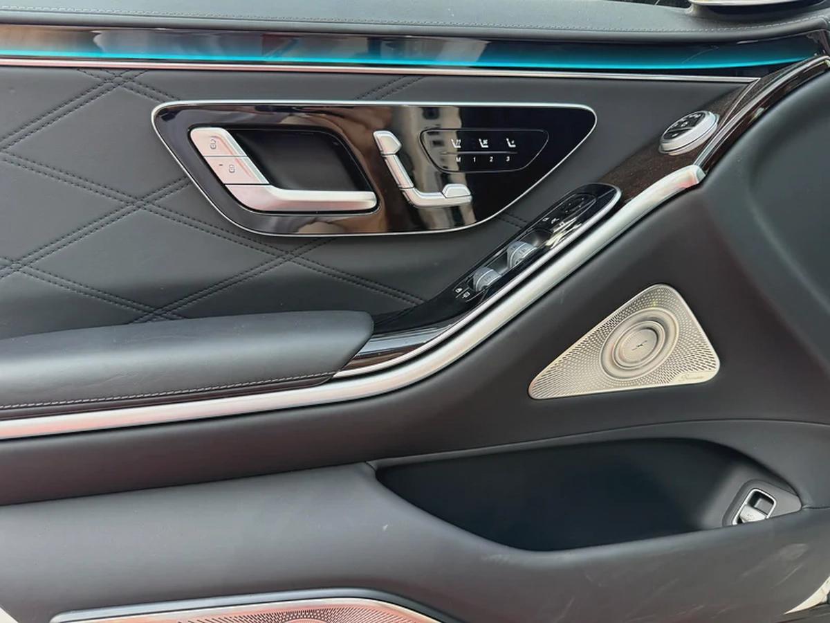 Mercedes S580 Maybach-3-3