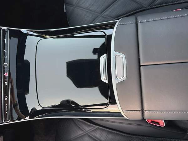 Mercedes S580 Maybach