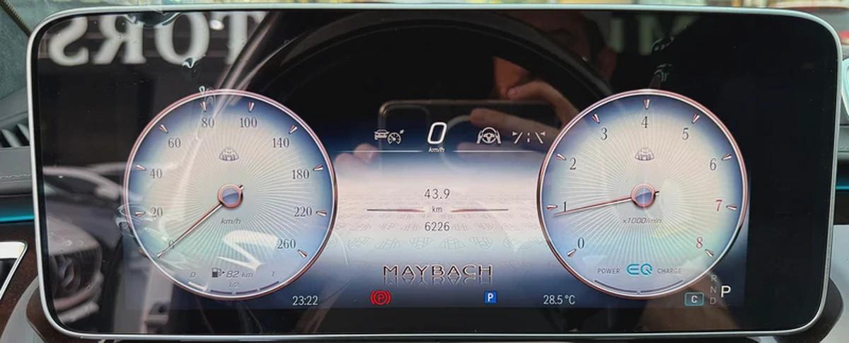 Mercedes S580 Maybach-10-10