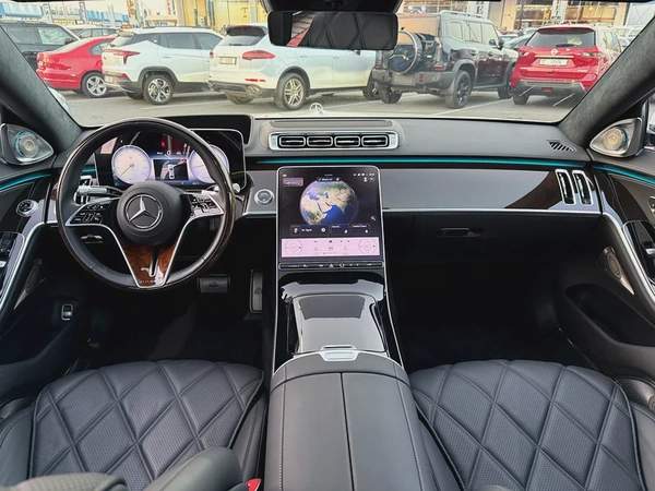 Mercedes S580 Maybach