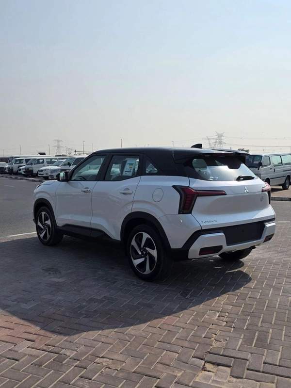 Mitsubishi Xforce 2025 MITSUBISHI XFORCE 1.5L P-LINE BLACK EDITION