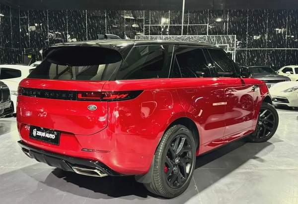 Land Rover Range Rover Sport 2023 GCC specs for 399,000.00 AED