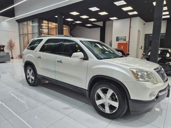 Gmc Acadia Full option