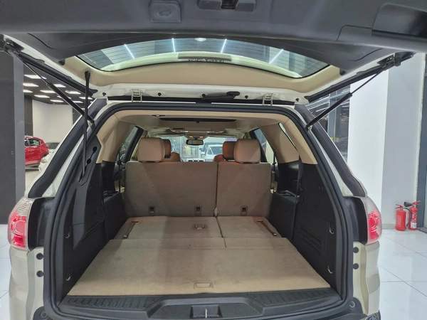 Gmc Acadia Full option