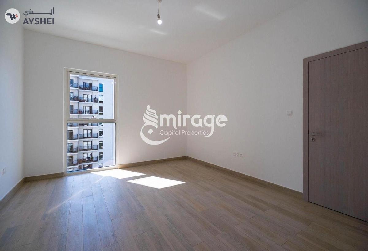 Apartment for sale in Waters Edge, Yas Island-1-landscape