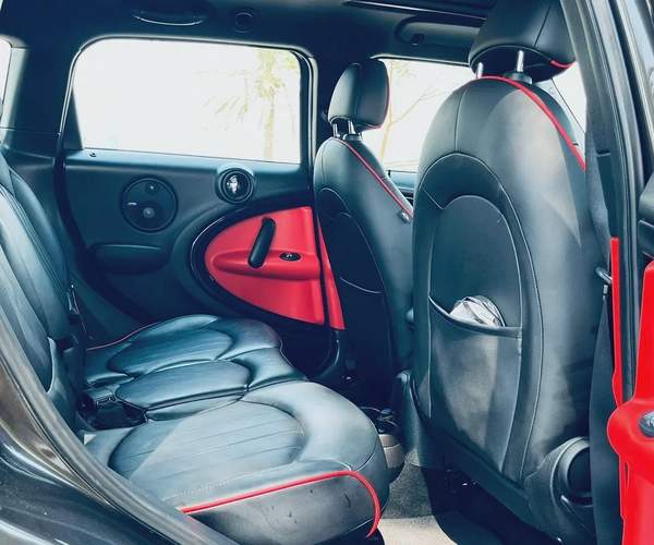 Mini Countryman S John copper Work gcc full option with services clean car