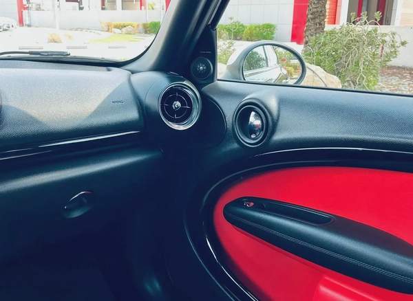 Mini Countryman S John copper Work gcc full option with services clean car