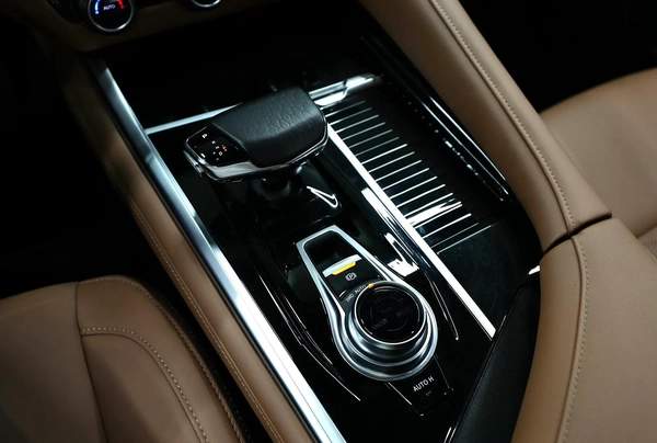 GCC | 1,500 AED Montly Installment | Free Insurance and Registration | J100151