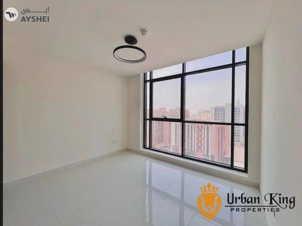 PRIME LOCATION/ BRAND NEW / READY TO MOVE