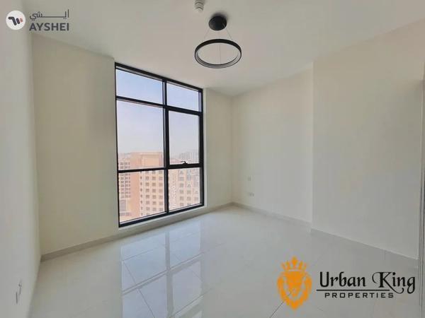 PRIME LOCATION/ BRAND NEW / READY TO MOVE