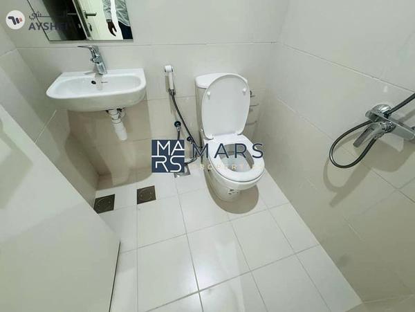 Brand New | Single Row | Forest Community