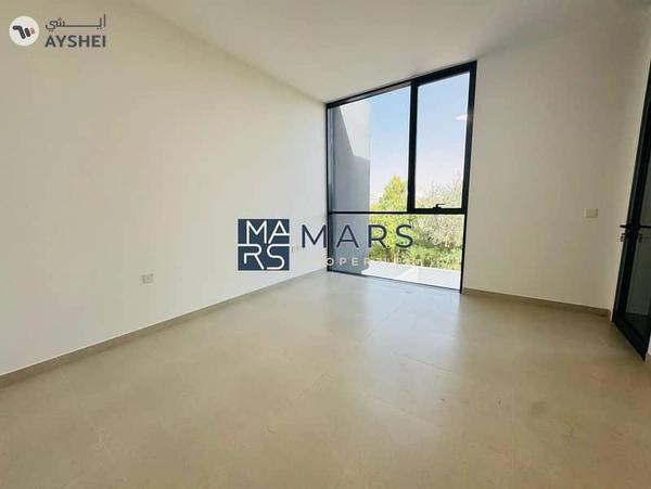 Brand New | Single Row | Forest Community