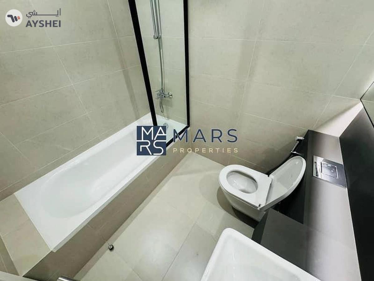 Brand New | Single Row | Forest Community-16-16